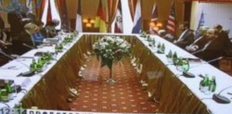 Segundo día de conversaciones nucleares G5-Irán en Moscú