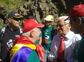 El Padre Ángel se incorpora a la marcha de los mineros asturianos