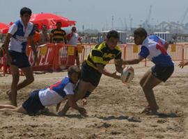 La playa de Otur acoge el \Luarca Rugby Day\