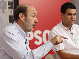 Rubalcaba: \"Rajoy no va a sacar a España de la crisis con los españoles en contra\"