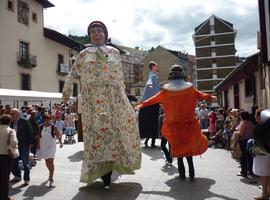 Cangas del Narcea cierra las fiestas de El Carmen y La Magdalena