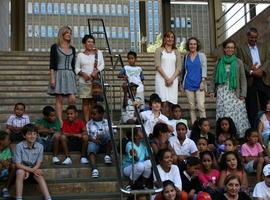 Niños y niñas saharauis pasan el verano en Asturias con sus familias de acogida