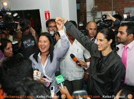 Keiko Fujimori llega a las elecciones del domingo con numerosos apoyos políticos y profesionales