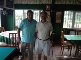 Alejandro González Carrascosa, ganador del torneo Club La cuesta de Llanes en el Gol de Villaviciosa
