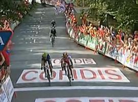 Valverde se impone en la subida a Arrate y se enfunda el maillot de líder