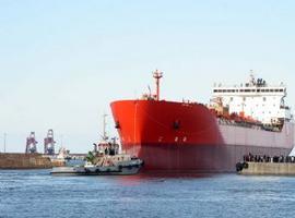 El Musel aprueba correcciones y bonificaciones para reducir las tasas portuarias en un 40%