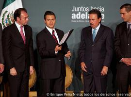 Peña Nieto presenta un proyecto de reforma que fortalece la transparencia política en México