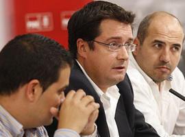 Óscar López tilda la LOMCE de \"cortina de humo\" para tapar \"los recortes y el caos\" generados por Rajoy