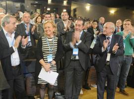 El Congreso de los populares asturianos refrenda a Mercedes Fernández como presidenta