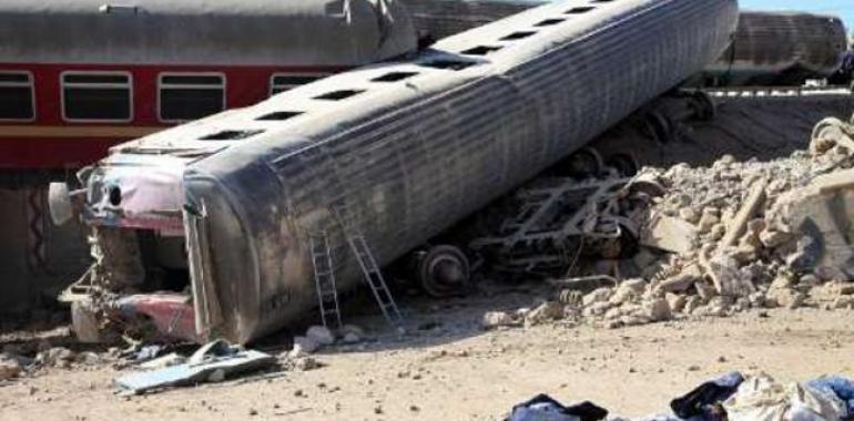 Un tren descarrila en la ruta Teherán a Zahedan y causa 4 muertos y 35 heridos