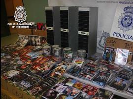 Intervenidos más de 65.000 CD y DVD "piratas" y centenares de prendas falsas de reconocidas marcas