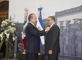Presidente Funes vuelve al Castillo de Chapultepec para recibir alta condecoración del Gobierno de México 