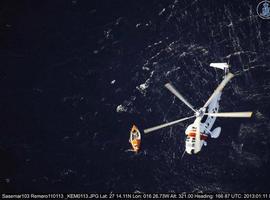 Rescatado tripulante de un bote a remos que intentaba cruzar el Atlántico