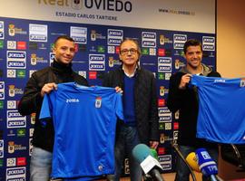 El Real Oviedo presenta a sus dos primeros refuerzos