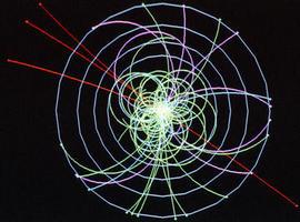 La Universidad divulga la investigación del Bosón de Higgs a través de una exposición y talleres