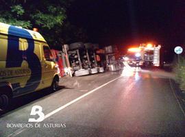 Conductor herido al sufrir un accidente su camión en Fontoria, Belmonte