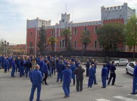 \Motín\ de alcaldes contra el ERE de las fábricas de armas de Asturias