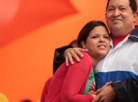 Maduro acusa implícitamente a EEUU de haber inoculado el cáncer a Chávez