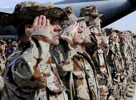El Ayuntamiento cangués reconoce la labor de los militares españoles en Afganistán