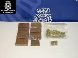 Dos detenidos en Oviedo por tráfico de drogas
