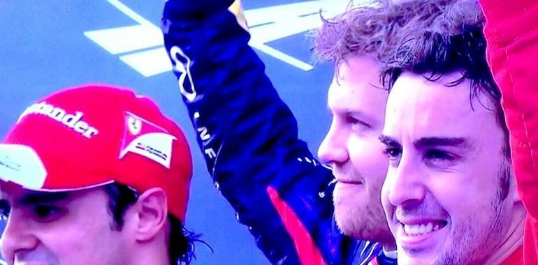 Vettel logra la pole, Alonso saldrá tercero