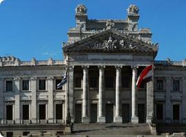 El Parlamento de Uruguay aprueba el matrimonio igualitario