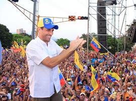 Capriles: \"Queremos que se abran las cajas y se cuenten los votos\"
