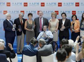 Enrique Meneses, Alfredo Amestoy y Ángeles Espinosa, entre los galardonados con los Premios APM