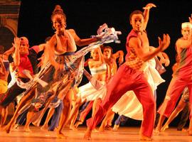 Ballet Folklórico de Cuba repasa su trayectoria en Centro Niemeye