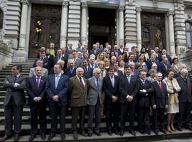 El Parlamento de Asturias celebra el 30 aniversario de las primeras elecciones autonómicas 