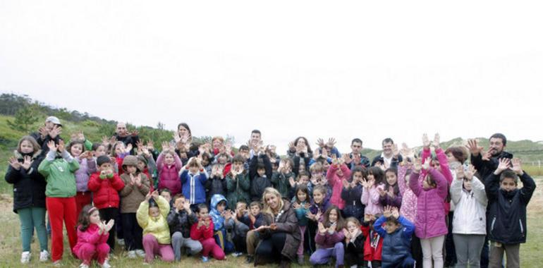 Escolares de Loredo celebran el Día Europeo de la Red Natura 2000