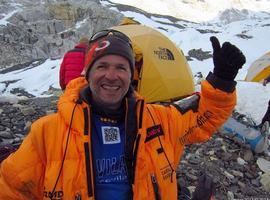 \Juanjo se queda en el cielo\: El alpinista Juanjo Garra muere en el Himalaya