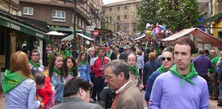 Gascona: 9 cantantes asturianos y dos coros en el último jueves del certamen Cantares de Chigre