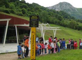 Día  del Medio Ambiente en Centro Tito Bustillo y Parque Prehistoria Teverga