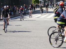 IU plantea que el Ayuntamiento de Oviedo pida a Tráfico la no obligatoriedad del casco ciclista