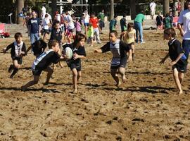 Poniente acoge el II Torneo de Rugby Playa