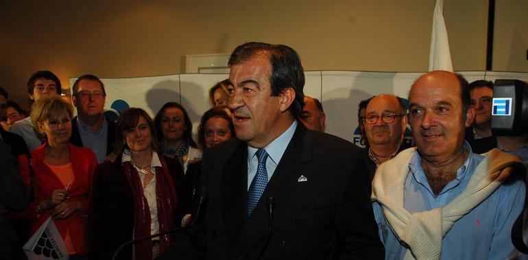 Francisco Álvarez-Cascos ya es candidato a la presidencia del Principado