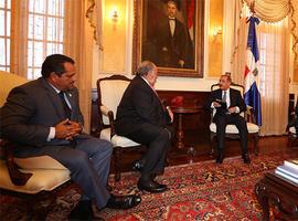 El ex senador del PP, Ainsa Escartín, elogia los avances agrícolas de Dominicana al presidente Medina