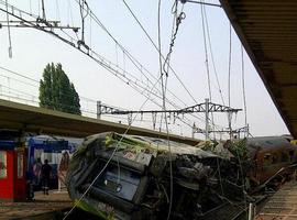 Al menos 8 muertos y decenas de heridos en un accidente de tren en Brétigny Sur Orge