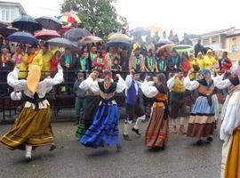 La Muestra Folclórica Internacional de Lugones cumple 30 años