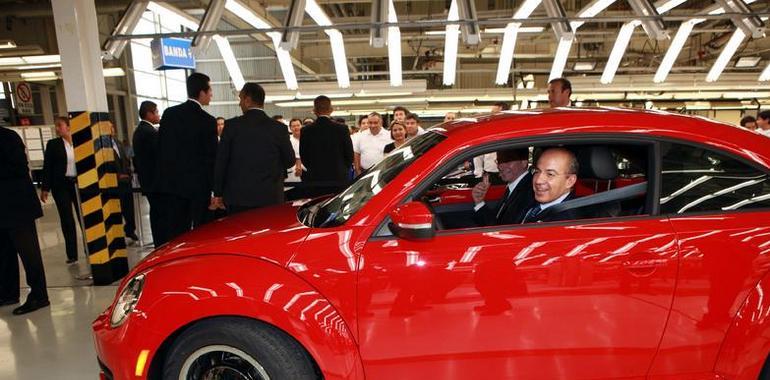 Volkswagen inicia la producción del nuevo Bettle en Puebla, México