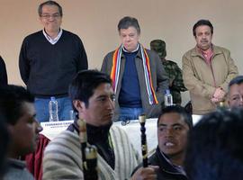 Santos celebra acuerdos con los indígenas y levantamiento del bloqueo de vías en Nariño 