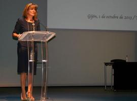 Esther Díaz defiende la red de servicios sociales frente a los recortes de Rajoy