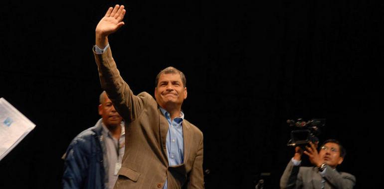 Correa asegura que con su Gobierno se les acabó la fiesta a los poderes fácticos 