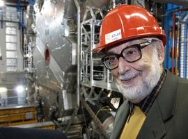 La comunidad científica española en Física de partículas felicita a Englert y Higgs por el Nobel de Física