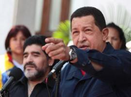 Chávez recibió la visita de Maradona