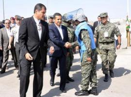 Ollanta Humala y Rafael Correa celebran encuentro bilateral