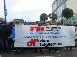 Trabajadores de Felguera Melt inician semana de huelga frente al paln de cierre