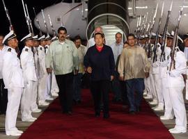 Chávez, de regreso en Venezuela, declara \campeona sentimental\ a la Vinotinto