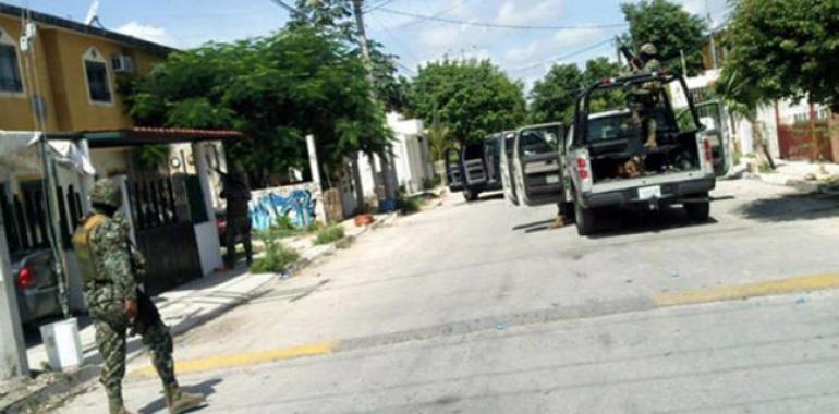 Detenidas 15 personas con armamento, municiones, vehículos y droga en Quintana Roo, Cancún